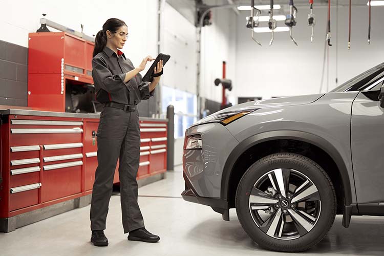 Nissan Mexicana lidera servicios postventa con crecimiento récord